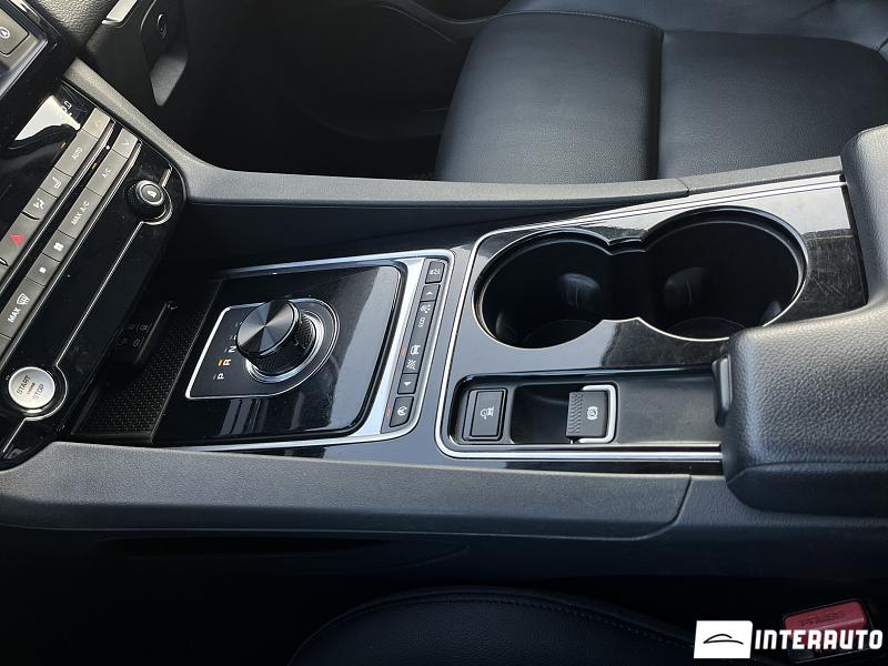 Jaguar F-Pace 15 jaguar f-pace 2016