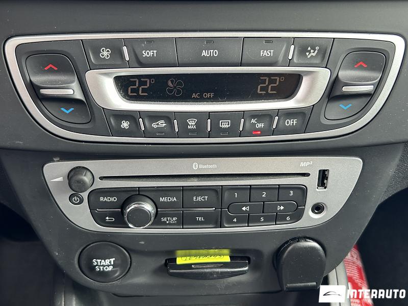 Renault Megane 13 renault megane 2013