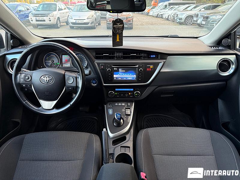 Toyota Auris 8 toyota auris 2014