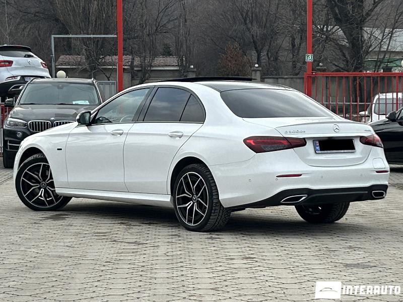 Mercedes E 300de 2 mercedes e 300de 2021