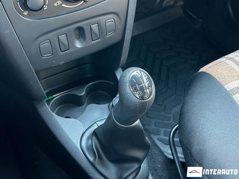 Dacia Logan 10 dacia logan 2018