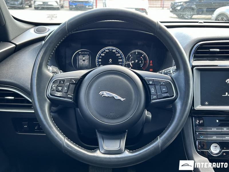 Jaguar F-Pace 11 jaguar f-pace 2016