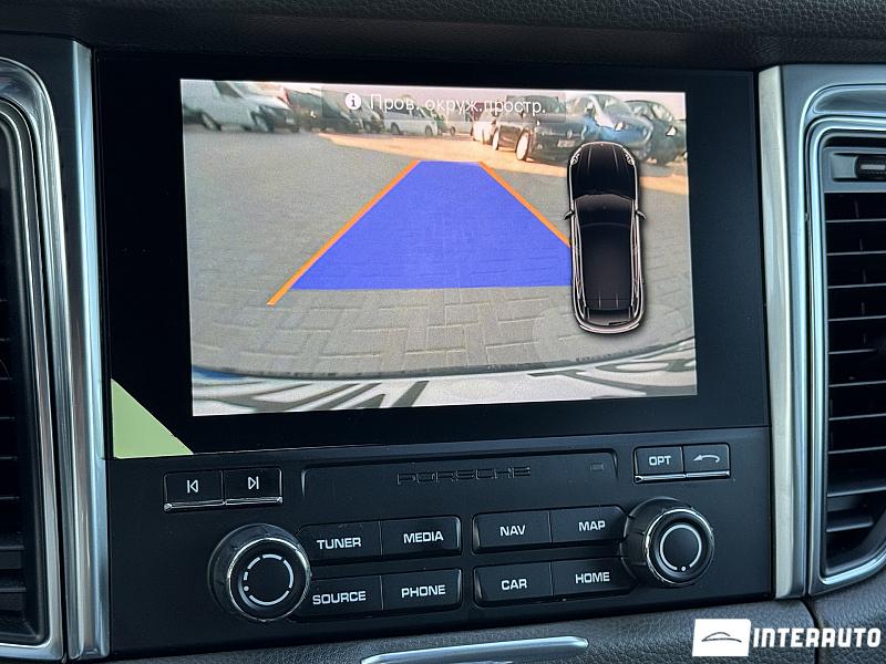 Porsche Macan 10 porsche macan 2016