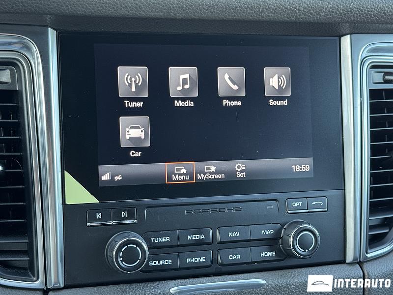 Porsche Macan 9 porsche macan 2016