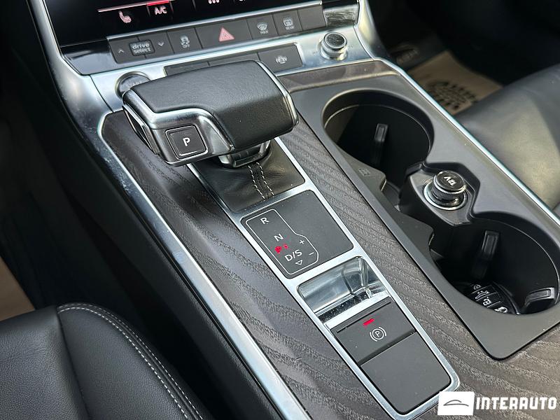 Audi A6 17 audi a6 2021