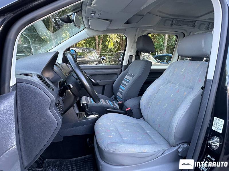 Volkswagen Caddy Maxi 6 volkswagen caddy maxi 2011