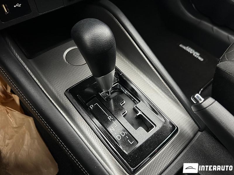 Mitsubishi Outlander Sport 13 mitsubishi outlander sport 2021