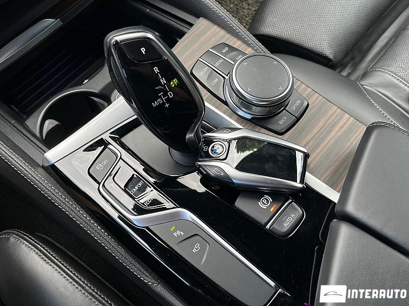 BMW 520 17 bmw 520 2017