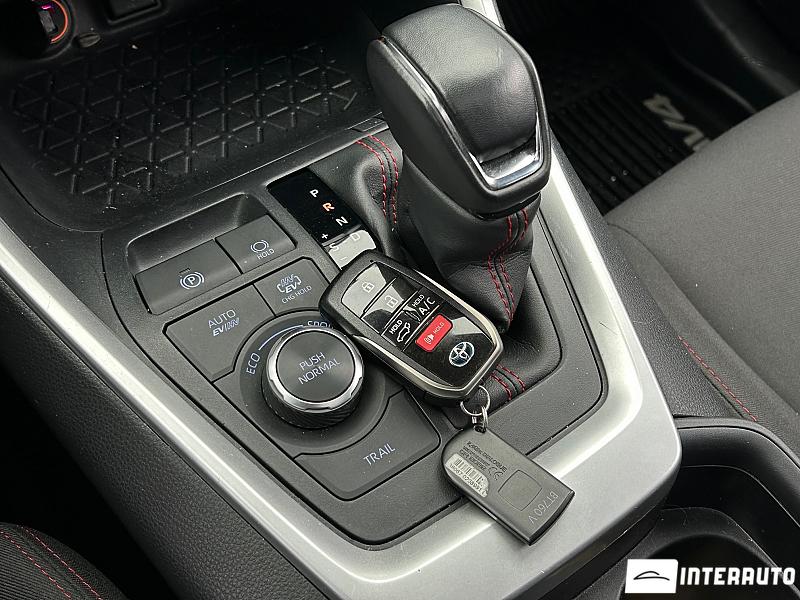 Toyota Rav-4 16 toyota rav-4 2021