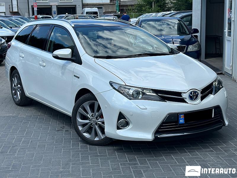 Toyota Auris 4 toyota auris 2013