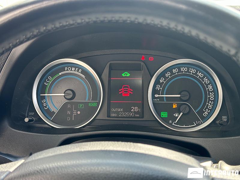 Toyota Auris 9 toyota auris 2013