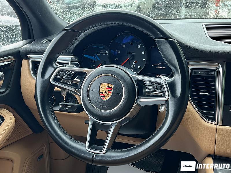 Porsche Macan 9 porsche macan 2016