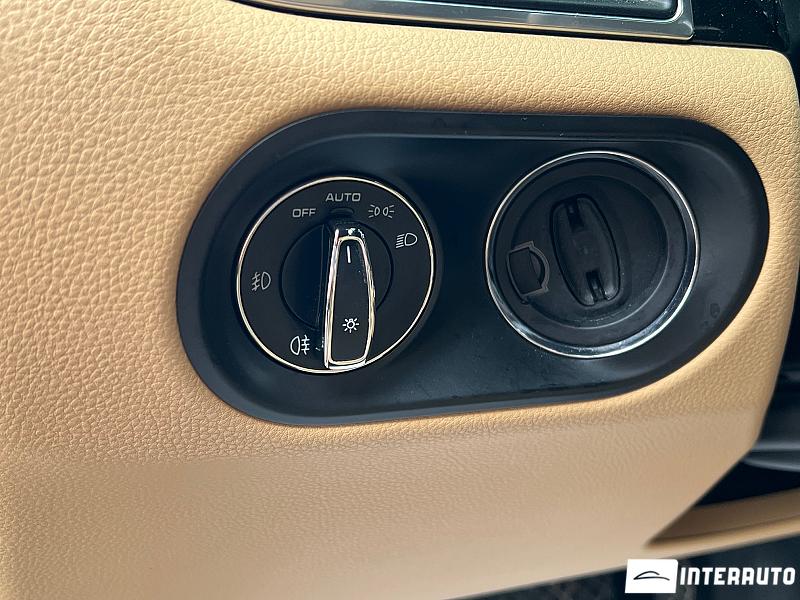 Porsche Macan 6 porsche macan 2016