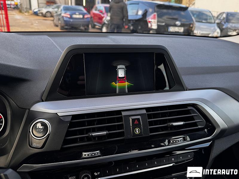 BMW X3 2.0D 9 bmw x3 2.0d 2018