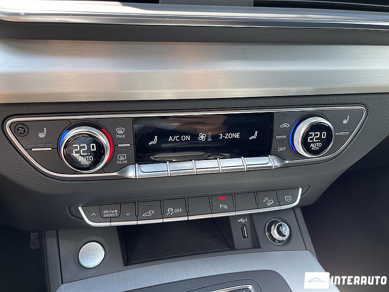 Audi Q5 12 audi q5 2020