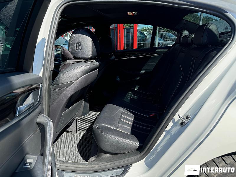 BMW 530 15 bmw 530 2017