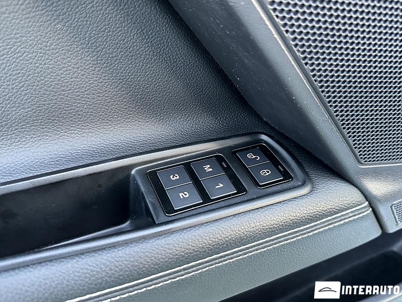 Jaguar XE 22 jaguar xe 2016