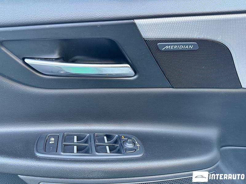 Jaguar XE 21 jaguar xe 2016