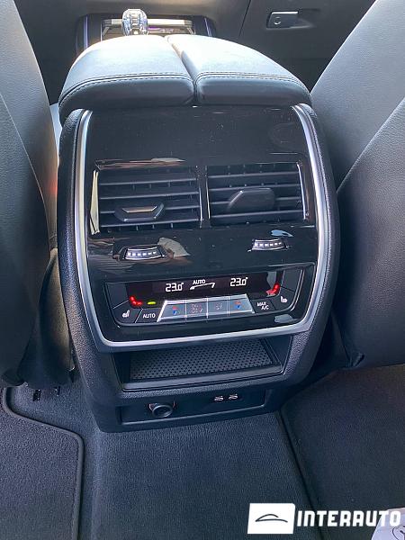 BMW X7 4.0d 15 bmw x7 4.0d 2022