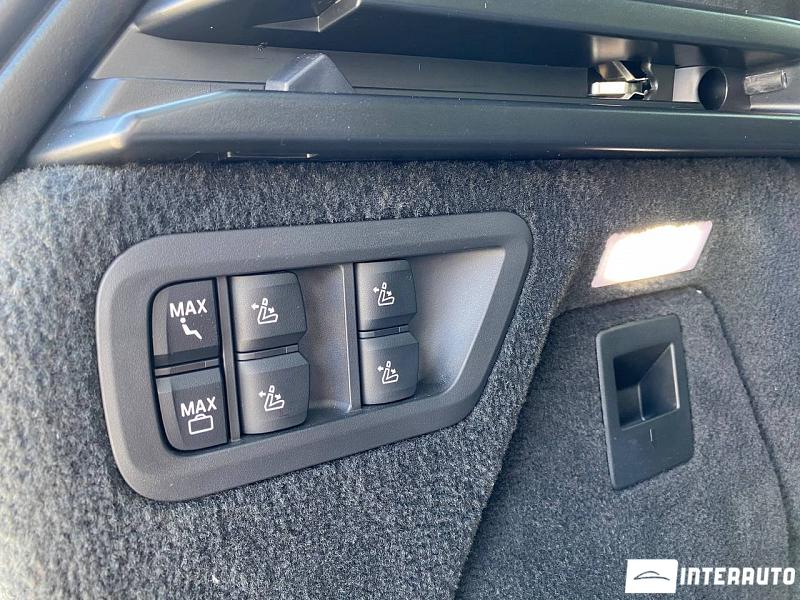 BMW X7 4.0d 17 bmw x7 4.0d 2022