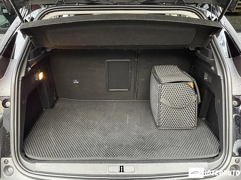 Peugeot 3008 18 peugeot 3008 2021