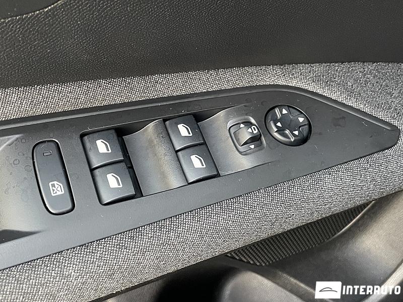 Peugeot 3008 5 peugeot 3008 2021