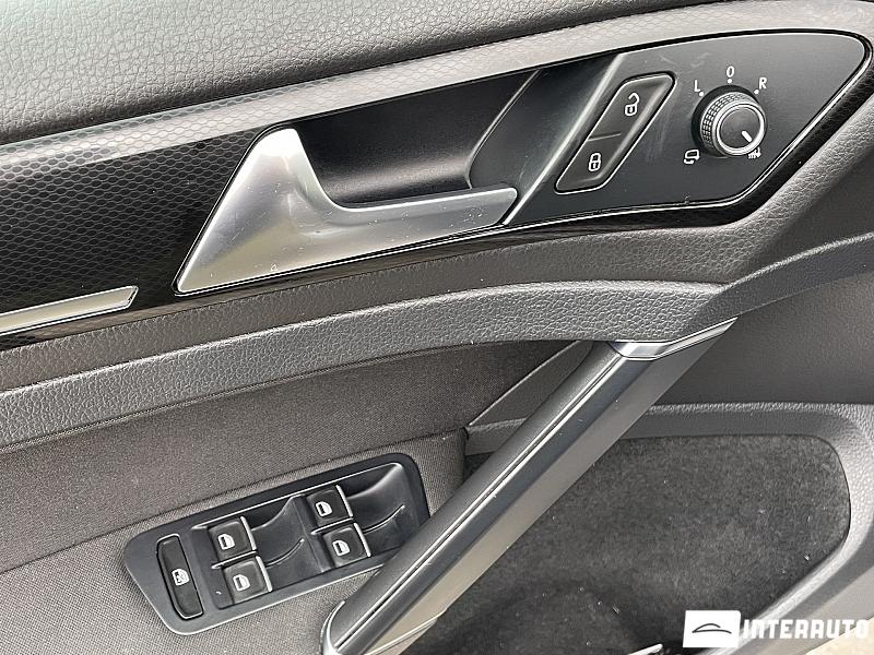 Volkswagen Golf 5 volkswagen golf 2013