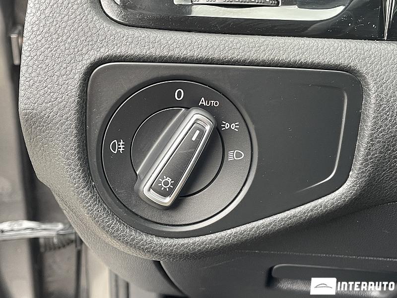 Volkswagen Golf 8 volkswagen golf 2013