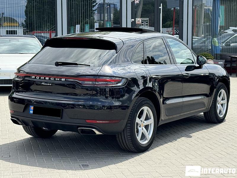 Porsche Macan 3 porsche macan 2019