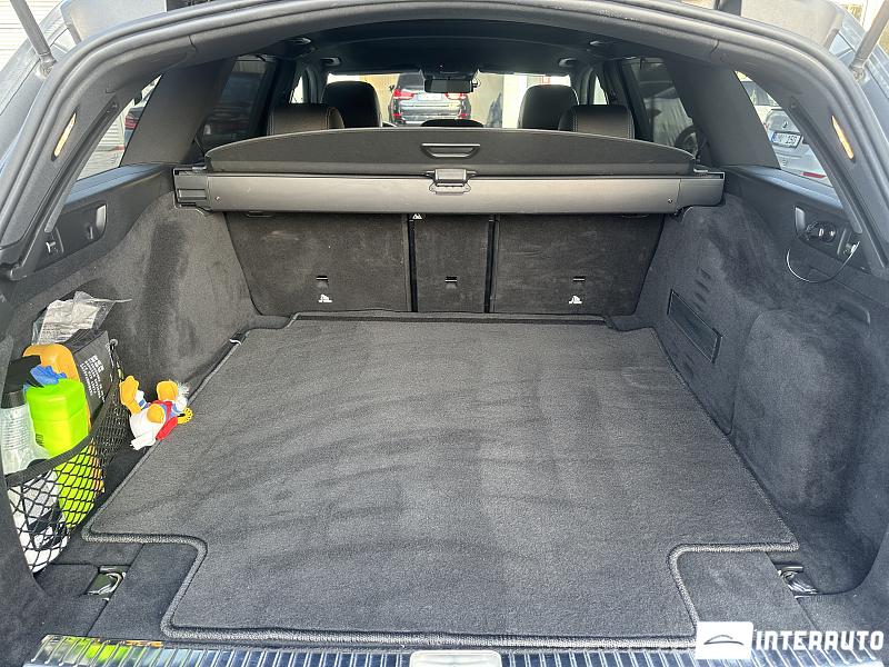 Mercedes E 220 22 mercedes e 220 2020