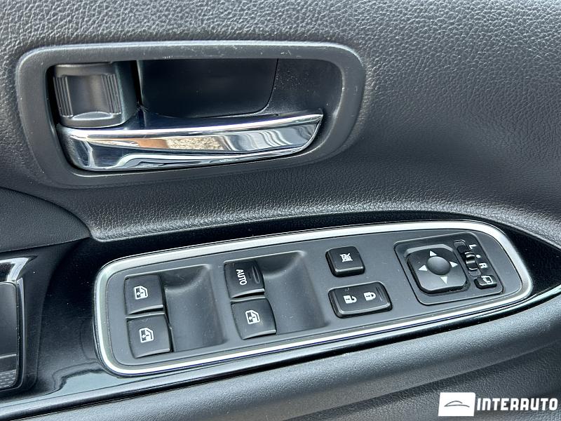 Mitsubishi Outlander 8 mitsubishi outlander 2017