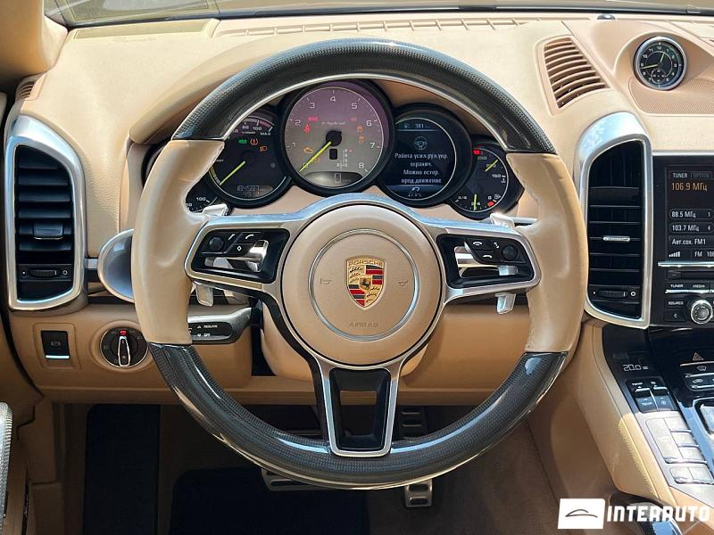 Porsche Cayenne S Hybrid 10 porsche cayenne s hybrid 2015