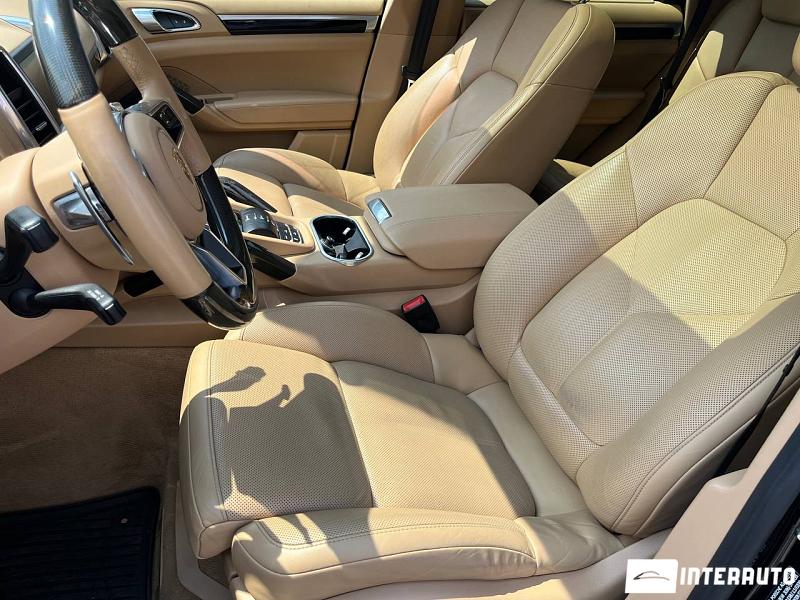 Porsche Cayenne S Hybrid 5 porsche cayenne s hybrid 2015