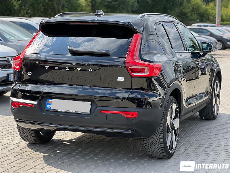 Volvo XC 40 2 volvo xc 40 2022