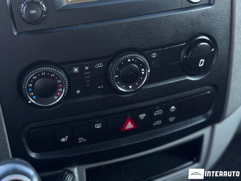 Mercedes Sprinter 11 mercedes sprinter 2015