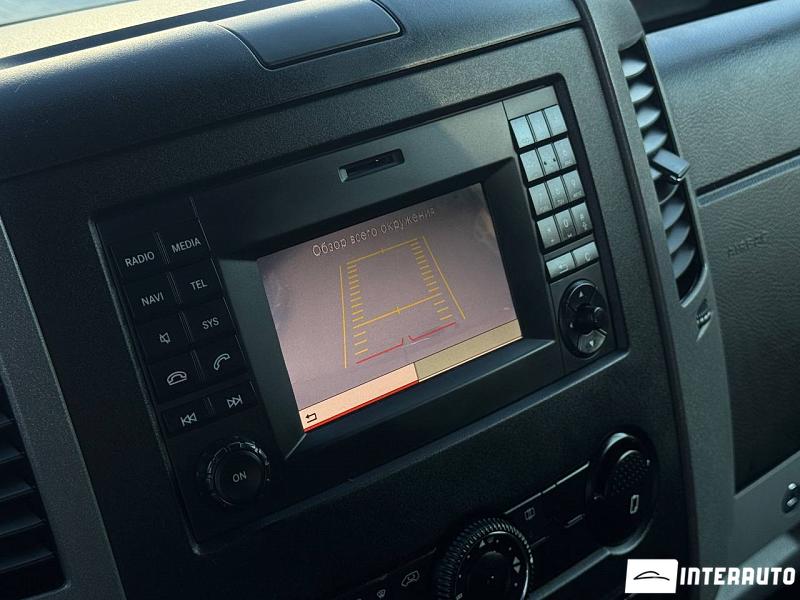 Mercedes Sprinter 10 mercedes sprinter 2015