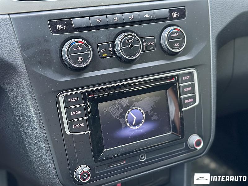 Volkswagen Caddy Maxi 10 volkswagen caddy maxi 2015