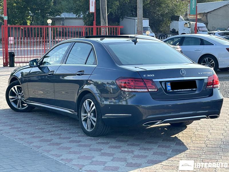 Mercedes E 300h 2 mercedes e 300h 2014