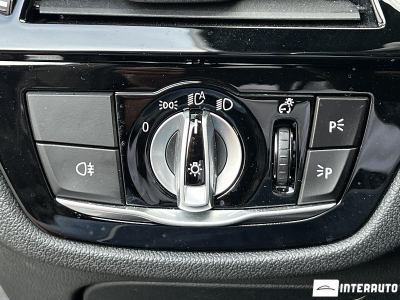 BMW 520 11 bmw 520 2020