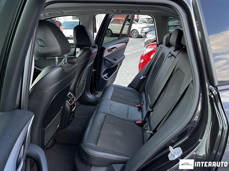 BMW X3 2.0D 6 bmw x3 2.0d 2019