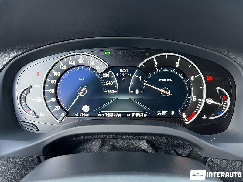 BMW X3 2.0D 10 bmw x3 2.0d 2019