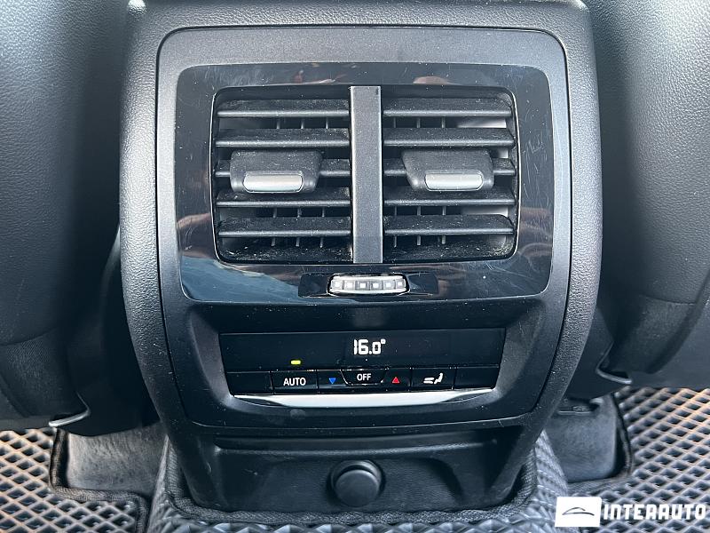 BMW X3 2.0D 22 bmw x3 2.0d 2019