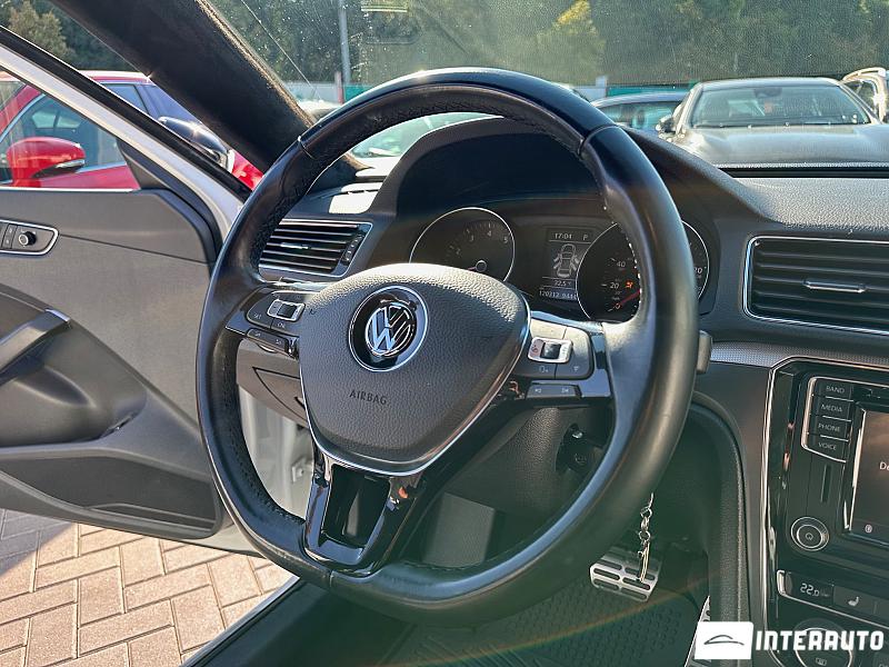 Volkswagen Passat 10 volkswagen passat 2016