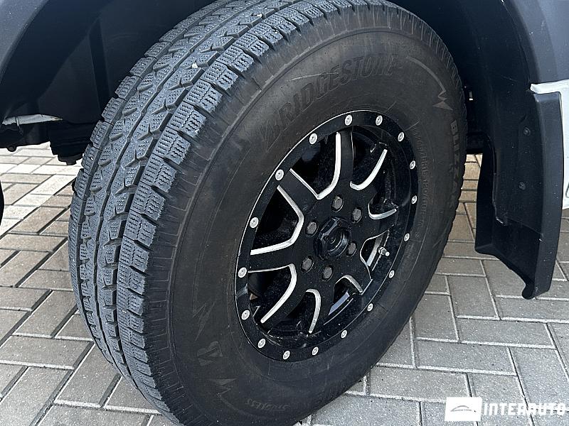 Mercedes Sprinter 15 mercedes sprinter 2017