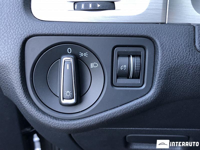 Volkswagen Golf 16 volkswagen golf 2015