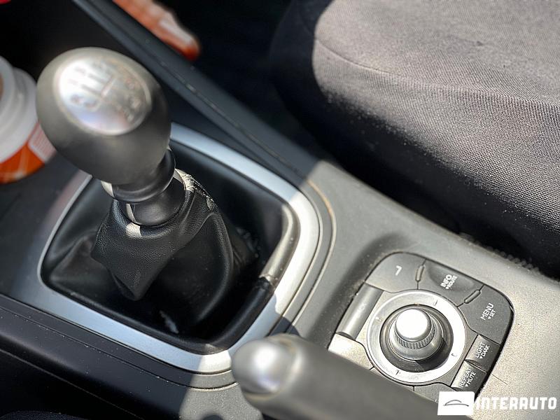 Renault Megane 12 renault megane 2011