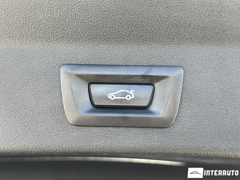 BMW X3 2.0D 23 bmw x3 2.0d 2020