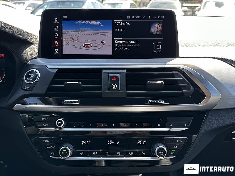 BMW X3 2.0D 9 bmw x3 2.0d 2020