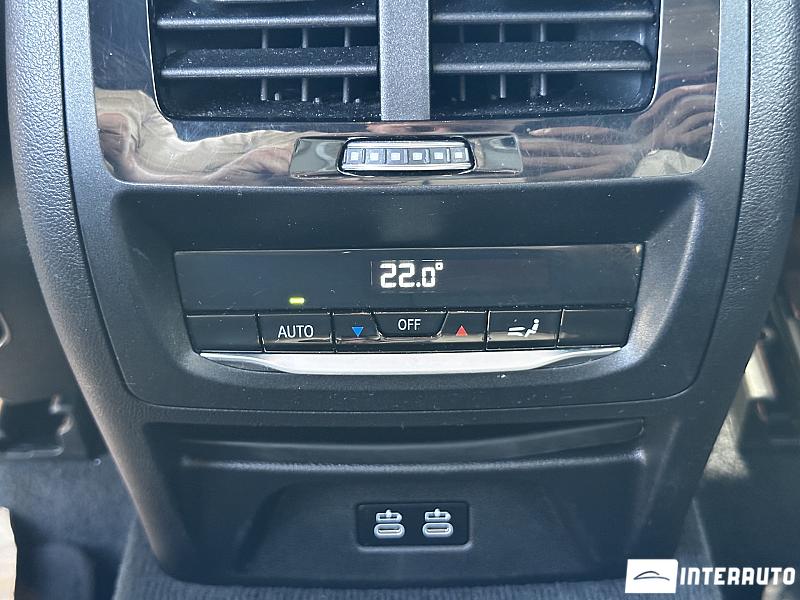 BMW X3 2.0D 20 bmw x3 2.0d 2020