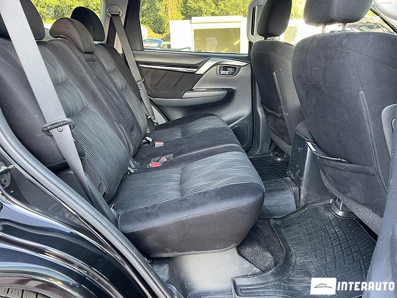 Mitsubishi Pajero Sport 20 mitsubishi pajero sport 2016